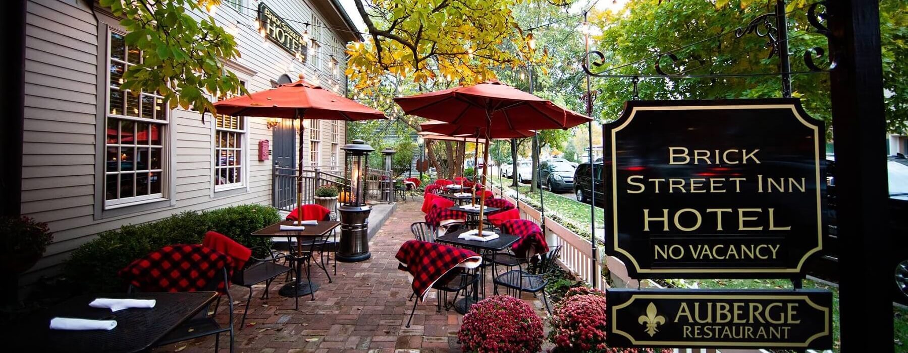 Brick Street Inn Zionsville - Lightning Limo hotel transportation