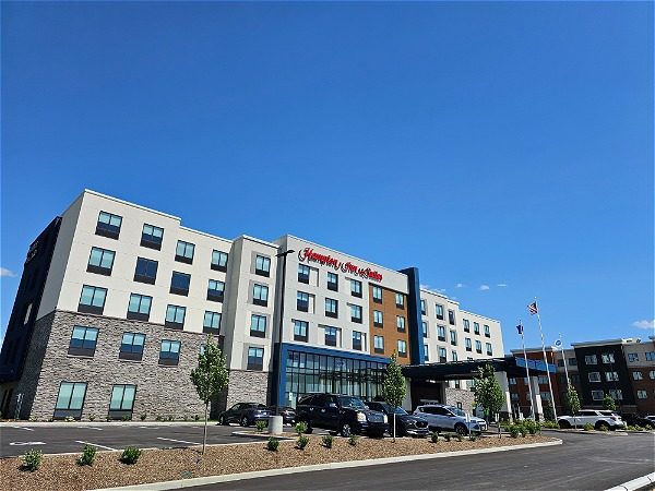 Hampton Inn Greenwood - Lightning Limo hotel transportation