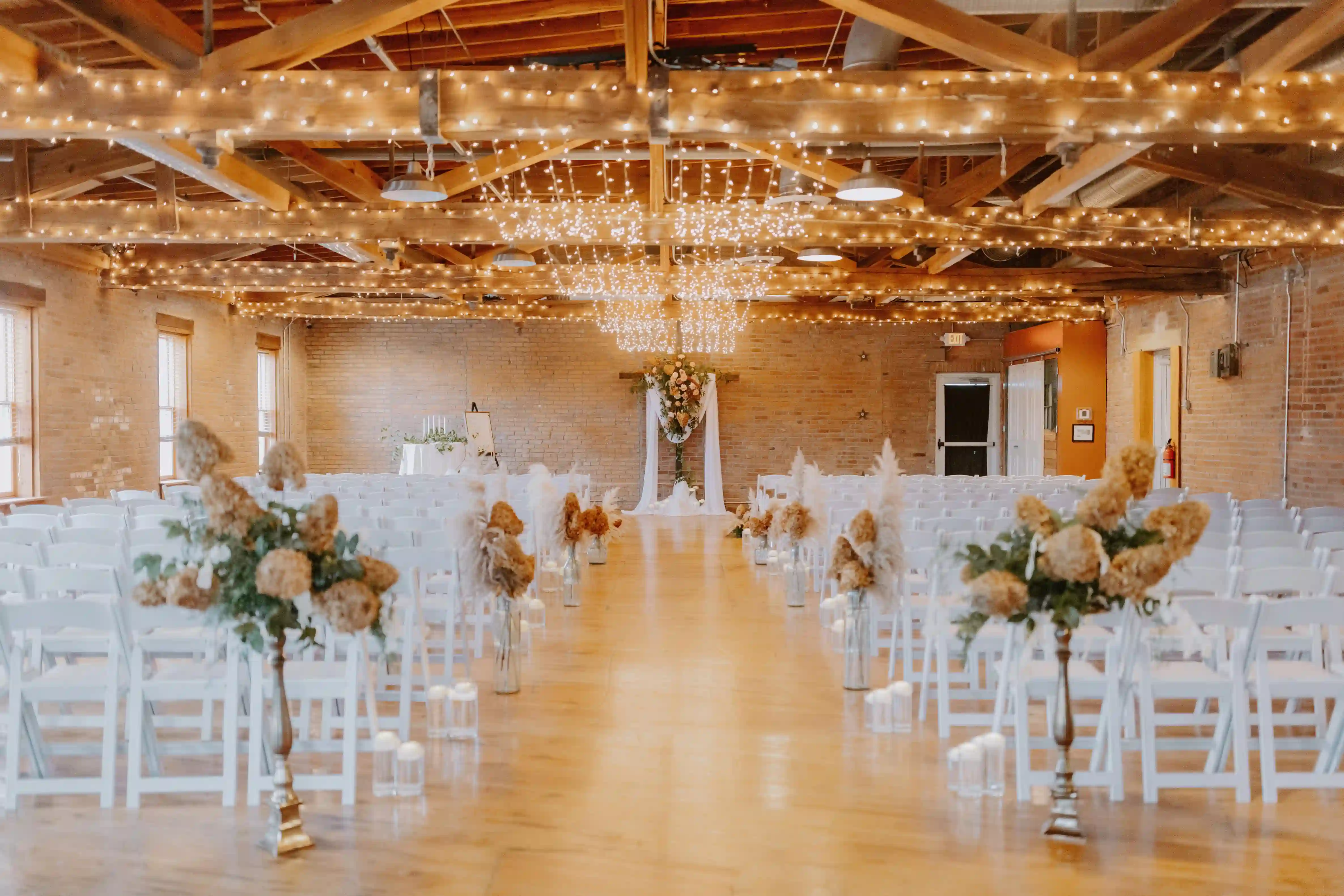 Mill Top Banquet and Conference Center Noblesville - Lightning Limo transportation